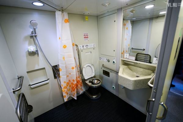 В поездах "Владивосток – Москва" появился душ в каждом вагоне